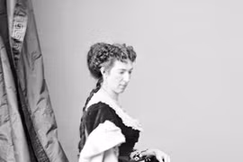 Nữ điệp viên Mỹ mang biệt danh “Cleopatra” giỏi dùng mỹ nhân kế