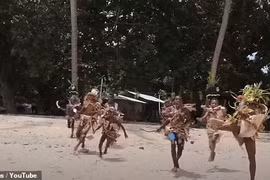 Người dân ở đảo này không cần tiền, không dùng điện 