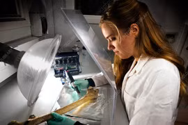 Giải mã "bảo bối" nổi tiếng xác định niên đại cổ vật nghìn tuổi 