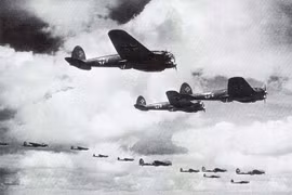 Phát xít Đức thua đau thế nào khi oanh tạc nước Anh?