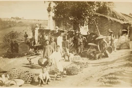 Ảnh hiếm các khu chợ ở Việt Nam thời xưa