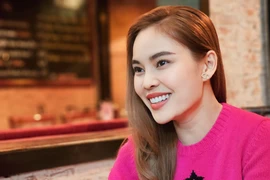 Ca sĩ Giang Hồng Ngọc: Tôi không cố ý sinh con ở Mỹ!