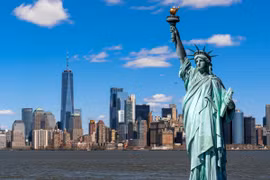 Sự thật kinh ngạc về ngọn đuốc trên tượng Nữ thần Tự do