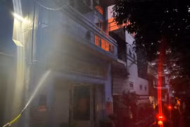  2 người tử vong trong vụ cháy nhà 3 tầng ở TP HCM