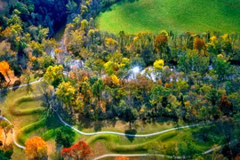 Thú vị gò đất nổi hình rắn tự nhiên lớn nhất nước Mỹ 