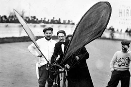 Ngỡ ngàng loạt sáng chế kỳ quặc có 1-0-2 của người xưa 