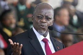 Cuộc đời cố Tổng thống Tanzania thế nào khi đương nhiệm?