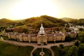 Lịch sử “đen tối” của bệnh viện tâm thần hơn 100 năm trước