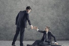 6 kiểu người dù làm gì cũng gặp quý nhân, hưởng phúc báo sâu dày