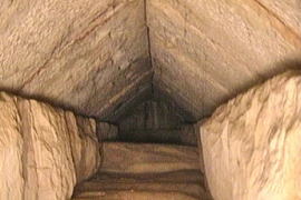 Bí ẩn hành lang ngầm bên trong đại kim tự tháp Giza