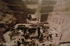 Lộ bị mật cực sốc khi khai quật lăng mộ tổ tiên Tần Thủy Hoàng