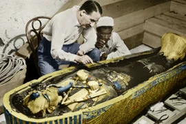 Bí ẩn viên ngọc chứa lời nguyền chết chóc của xác ướp vua Ai Cập