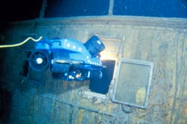 Cả thế giới chấn động trước ảnh lần đầu công bố về xác tàu Titanic