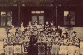 Lộ nhan sắc thực khó tin của phi tần, cách cách Trung Quốc xưa