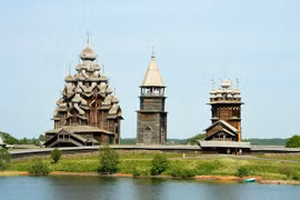 Tiết lộ điều đặc biệt ở nhà thờ gỗ cao nhất thế giới