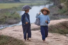 Cuộc sống mộc mạc của miền Bắc Việt Nam hơn 100 năm trước