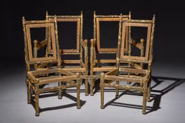 Bí mật 4 chiếc ghế hơn 300 tuổi của Vua Pháp làm cho em trai