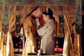 Khiếp sợ hoàng đế Trung Quốc bị con trai làm phản vì cướp vợ