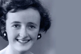 Nữ giáo sư khiến nhân loại thay đổi nhận thức về vũ trụ