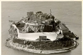 Bên trong nhà tù giam giữ những tội phạm khét tiếng nhất nước Mỹ