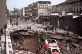 Ám ảnh loạt hình tàn khốc về Thế chiến 2, ai xem cũng quặn lòng 