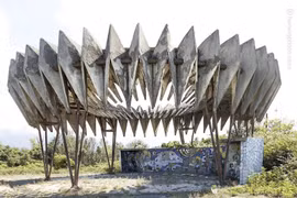 Những nhà chờ xe bus độc lạ thời Liên Xô 