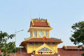 Nét đặc biệt khó quên những ngôi chợ lâu đời giữa lòng TP.HCM