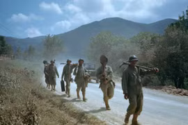 Khoảnh khắc hiếm thấy quân Đồng minh chiến đấu tại Italy năm 1944