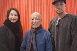 Cuộc hôn nhân kín tiếng của tài tử “Giày thủy tinh”