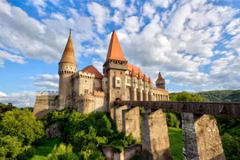 Choáng ngợp 10 di tích cổ ngàn năm tuổi ở Romania