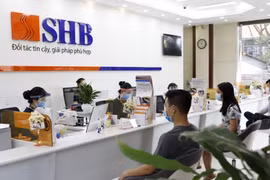 SHB bán tiếp gần 17 triệu cổ phiếu 'dư' với giá 12.500 đồng