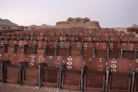 Lý do "Rạp chiếu phim tận thế" giữa sa mạc bị bỏ hoang ở Ai Cập