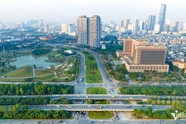 Cận cảnh đường Lê Quang Đạo kéo dài đang lỡ hẹn về đích