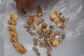 Kho báu toàn là vàng ở đồn điền cao su 