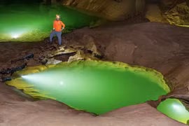 Phát hiện một hồ nước “bí ẩn” tại vườn quốc gia Phong Nha - Kẻ Bàng