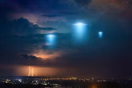 Ẩn số cuộc chạm trán với UFO đầu tiên trong lịch sử