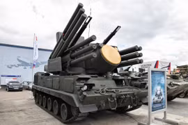 Tổ hợp tên lửa Pantsir-S1 của Nga quá tốt, càng bán càng chạy?