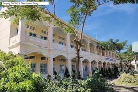 Đồng Tháp: Cty Tiến Quân trúng thầu sửa chữa trường lớp ở Lấp Vò tiết kiệm bao nhiêu?