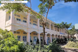 Đồng Tháp: Cty Tiến Quân trúng thầu sửa chữa trường lớp ở Lấp Vò tiết kiệm bao nhiêu?