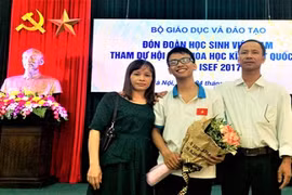 Đoạt giải Intel ISEF, tác giả “Cánh tay robot” được khen thưởng