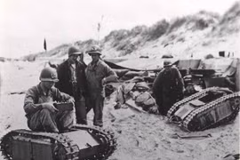 Mìn di động Goliath: Món đồ chơi chết người của lính Đức