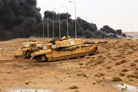 Dính 70 phát chống tăng không chết: Xe tăng Anh bền nhất thế giới?