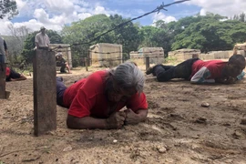 Choáng với lực lượng dân quân của Venezuela