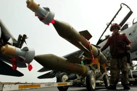 Bom xuyên phá: Vũ khí biến mọi địa đạo, boong-ke thành vô dụng