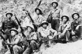 Khó tin ngày đầu mới thành lập, Quân đội Việt Nam chỉ có... 34 khẩu súng