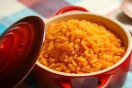 Mẹo nấu xôi vò gấc ngon đẹp cúng rằm cho gái vụng