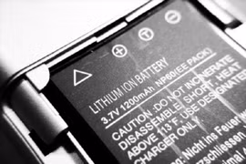 Acer thu hồi hơn 25.000 pin laptop do cháy nổ