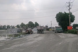 Bình Dương: Nhà dân nứt toác vì sống gần mỏ đá