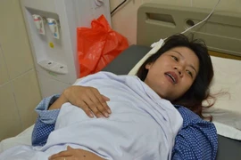 Nhắc nhở vứt rác, nữ công nhân bị đánh xỉu: Hồi tưởng phút kinh hoàng