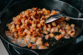 Thêm chút gia vị này vào, mỡ lợn trắng mềm để cả năm không hỏng